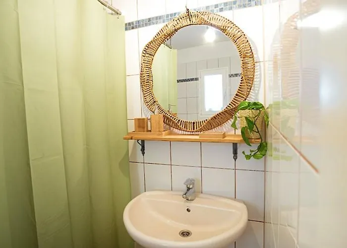 Tenerife Surf Camp Vandrerhjem *